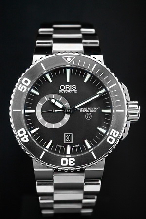 Часы Oris