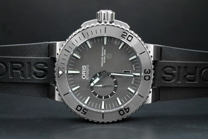 Часы Oris