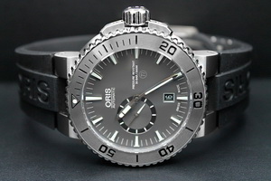 Часы Oris
