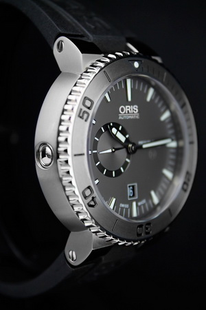 Часы Oris